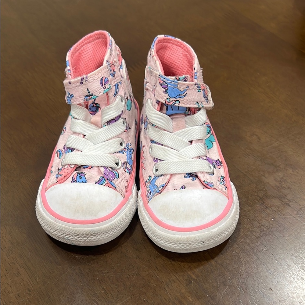Converse Pink and White unicorn high to sneakers toddler size 4